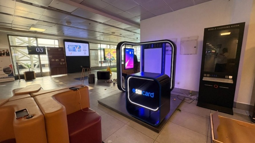 SBI Card kiosk at an airport designed by Zeliant